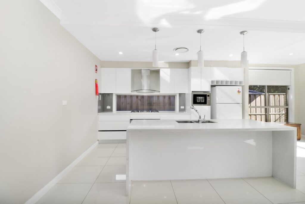 The Ponds 3 6 c1d8e6ef-a37b-4da7-bd56-7a8e5e1a5067